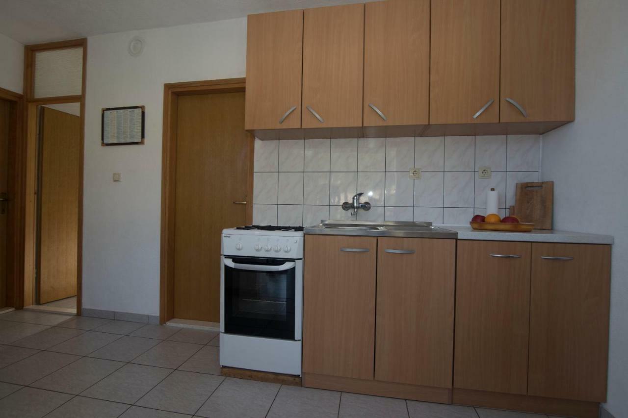 Apartment Antonio Bogomolje Екстериор снимка